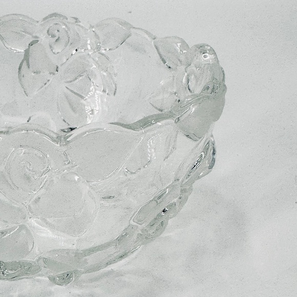 Vintage Mikasa Bella Rose 3D Crystal Bowl - Picture 3 of 9